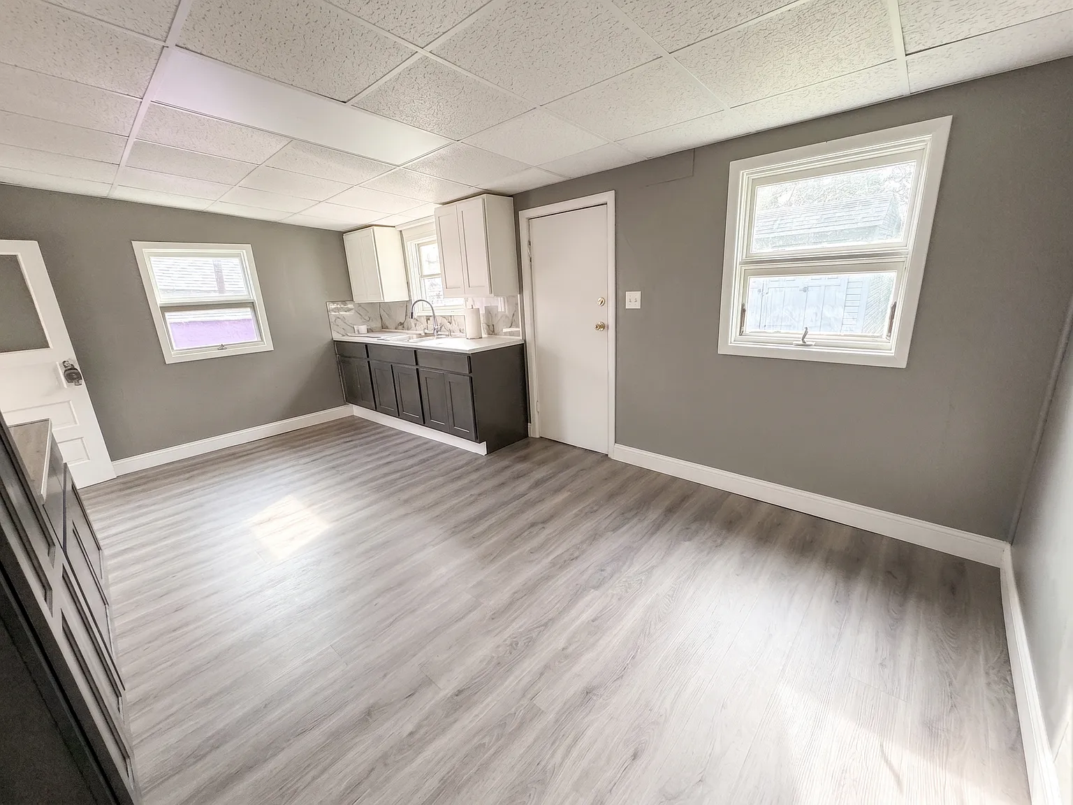 3 bed, 1000 sqft, $950 — Photo 4