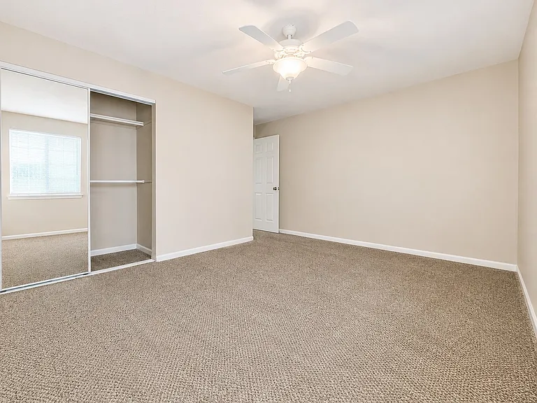 406 Gethings Cir #406 — Photo 11