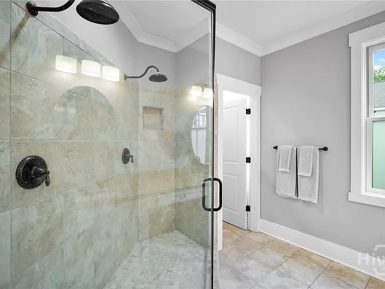 718 Tattnall St — Photo 33