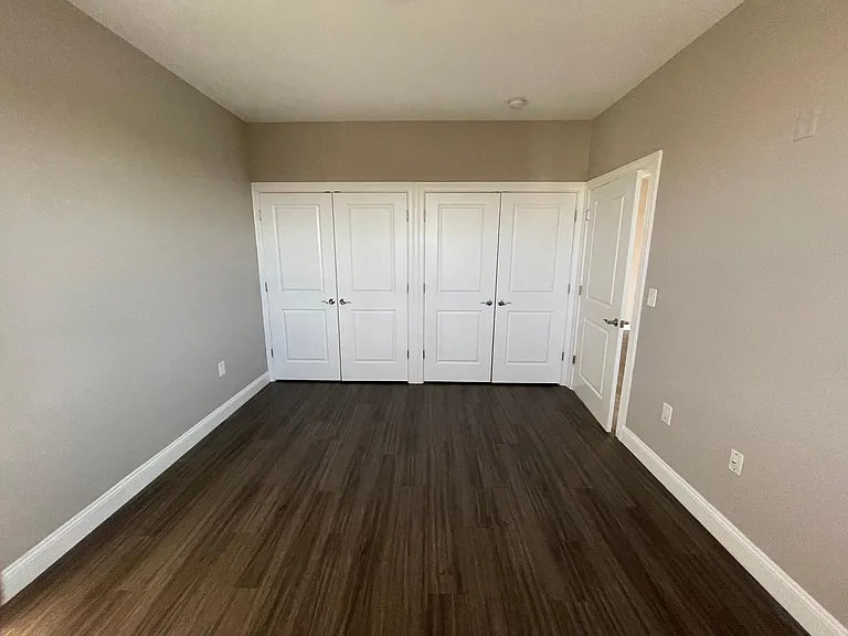 4700 Tonnelle Ave #309 — Photo 8
