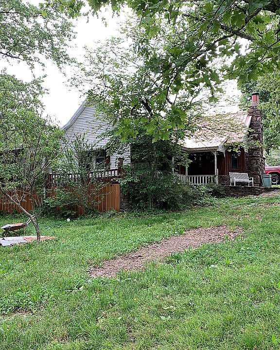 1st image of 707 Skyline Dr