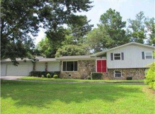 17 Bookout Rd, Ringgold, GA 30736