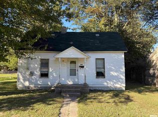 806 Rodd St, Carterville, IL 62918