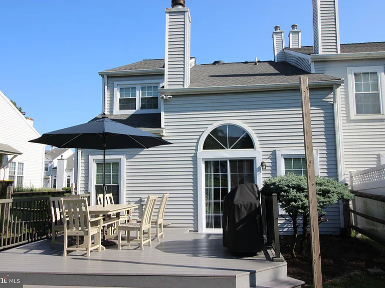 72 Skyview Way — Photo 4