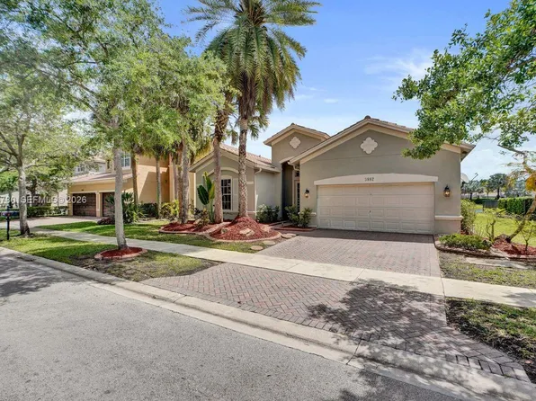 3982 W Whitewater Ave, Weston, FL 33332