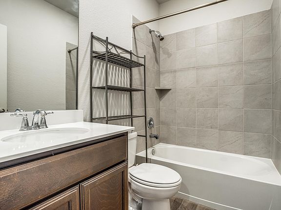 5th image of 10101 Eagle Pass Pl