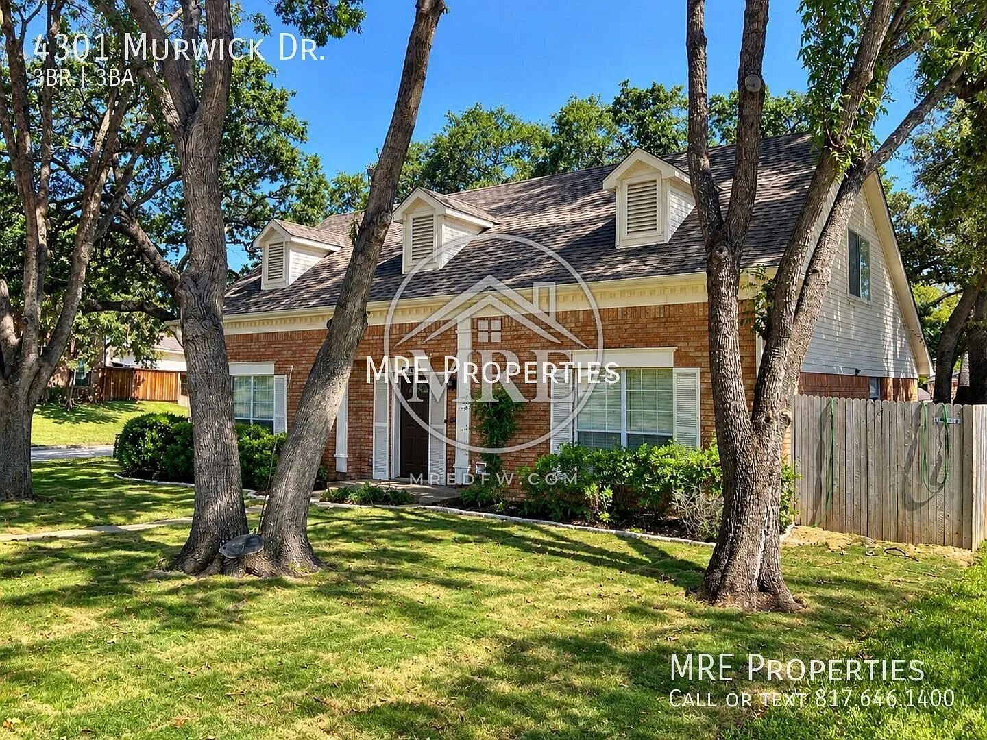 3 Bedrooms | 2.5 Bathrooms | 2 Car Garage - West Arlington — Photo 3