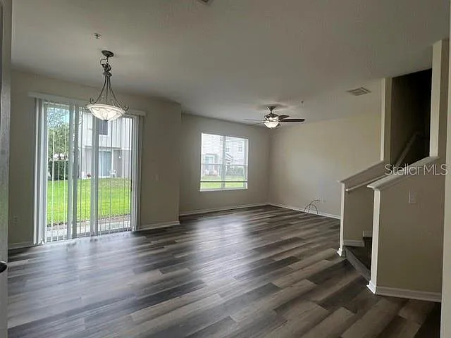 6630 S Goldenrod Rd #B — Photo 3