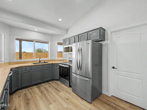 5500 E SAVANNA Lane, Coolidge, AZ 85128