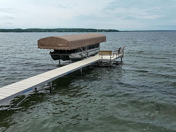 3rd image of 14275 Schuelke Beach Rd NW