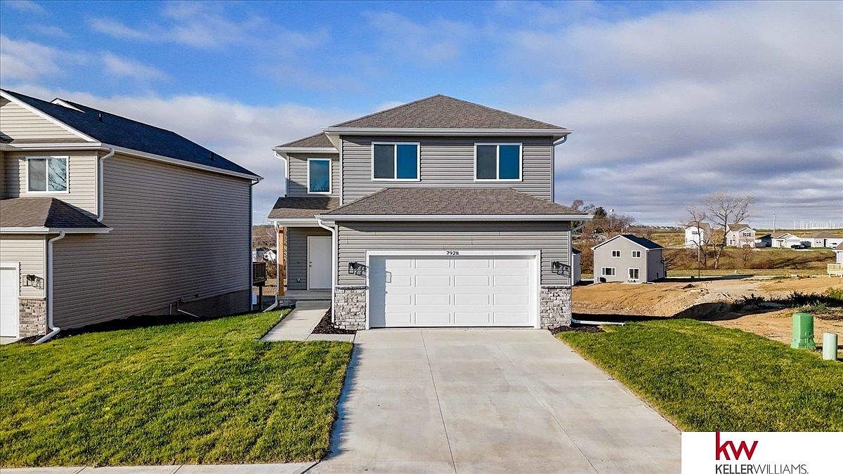 7928 N 93rd St, Omaha, NE 68122 | Zillow