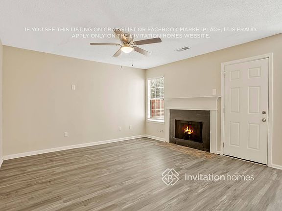 3rd image of 3081 Stonebridge Creek Dr