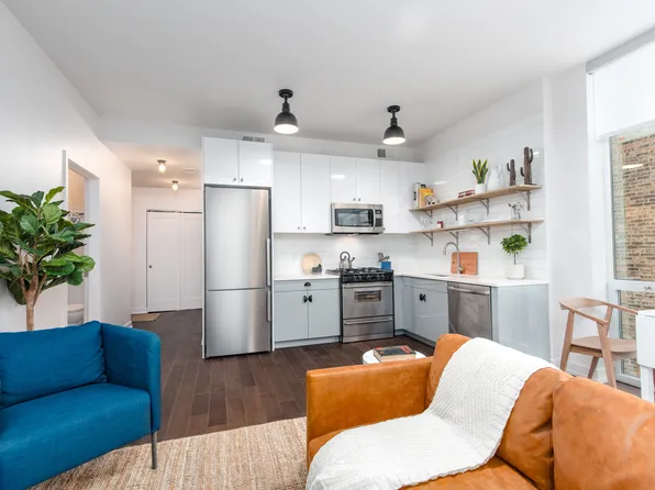 The Henry, 4346 N Honore St #508, Chicago, IL 60613