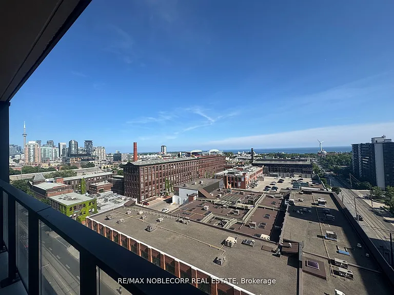 285 Dufferin St #1019 — Photo 18