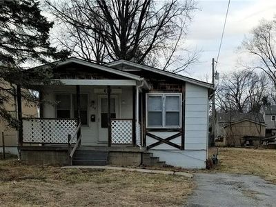 608 E Angus St, Independence, MO, 64055