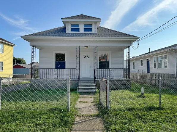 41 Jepson St, Fall River, MA 02723