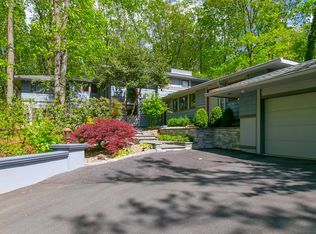 1271 Charleston Rd, Cherry Hill, NJ 08034