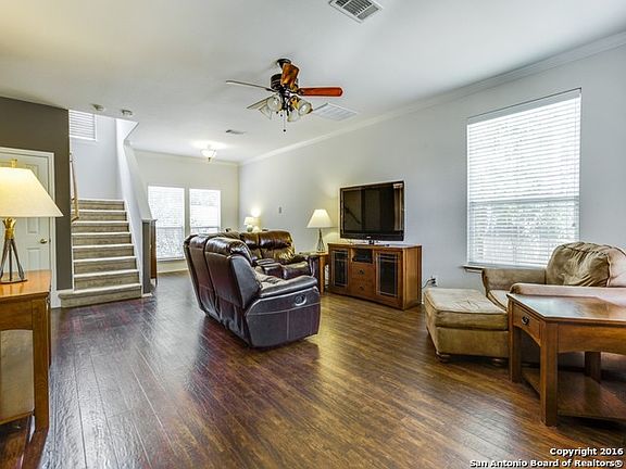 4th image of 7615 Gentle Bend Dr