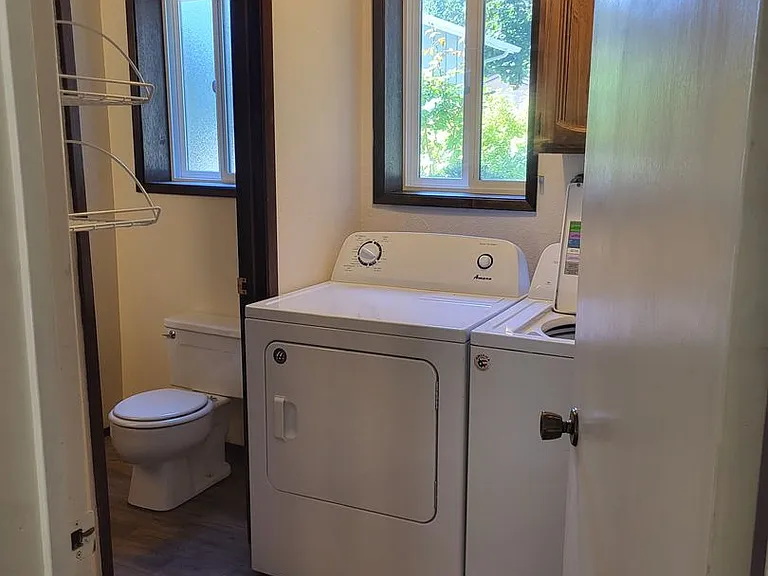 928 Blue Heron Ave NE — Photo 14