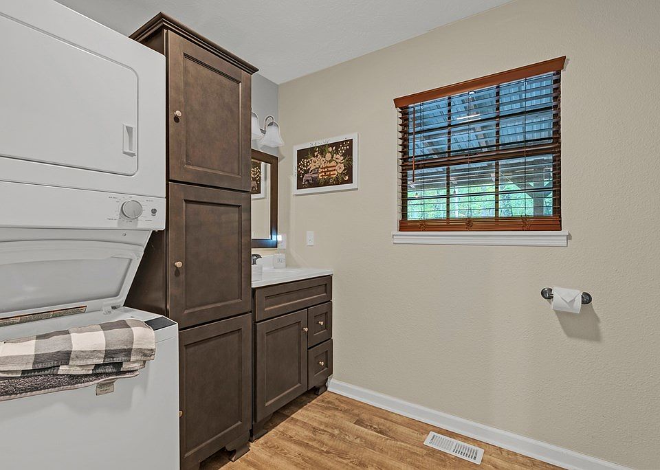 10th image of this home