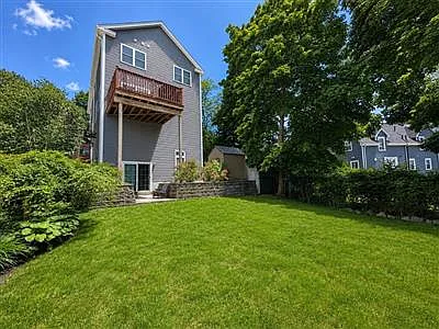 19 Park Ave — Photo 15
