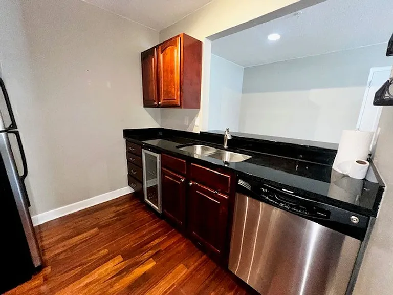 2071 Dixie Belle Dr #K — Photo 11