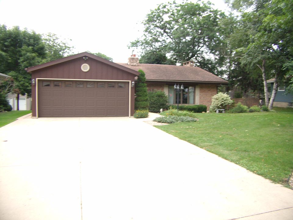 404 N Maple St. Sumner