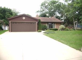 404 N Maple St, Sumner, IA 50674