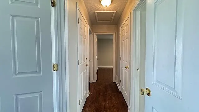 552 Sybil Ln SE #B — Photo 15