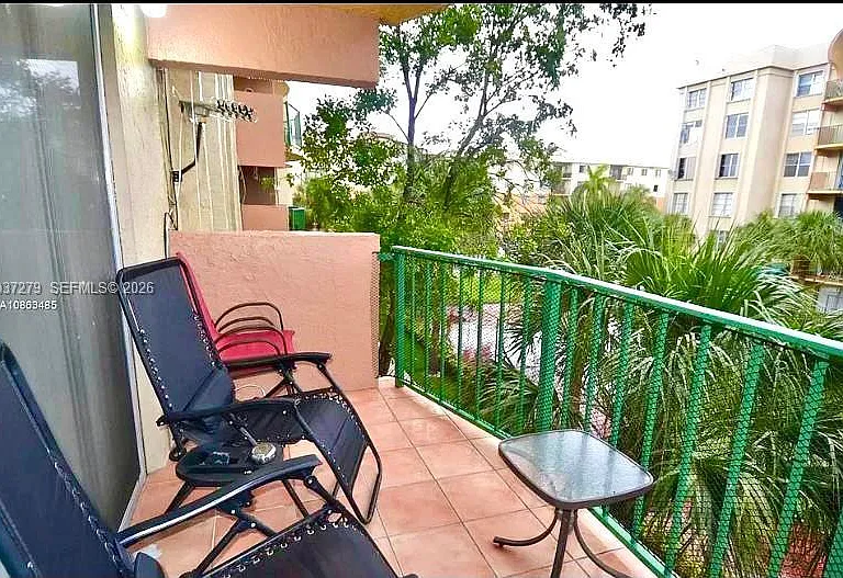 9360 Fontainebleau Blvd #309 — Photo 9
