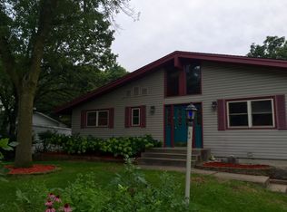 12660 Hummingbird St NW, Coon Rapids, MN 55448