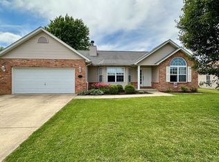 5417 De Paul Dr, Fairview Heights, IL 62208