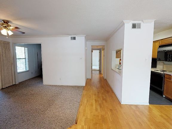 4th image of 505 Oppenheimer Dr #4014