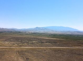 215 Stock Drive Way, Saratoga, WY 82331