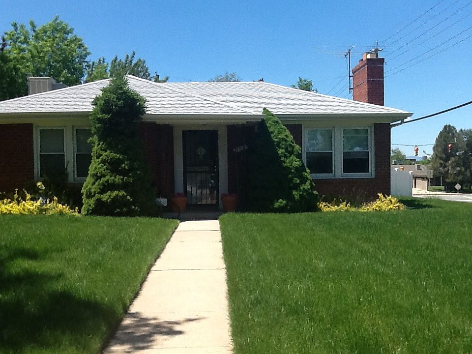 2nd image of 795 Hudson St