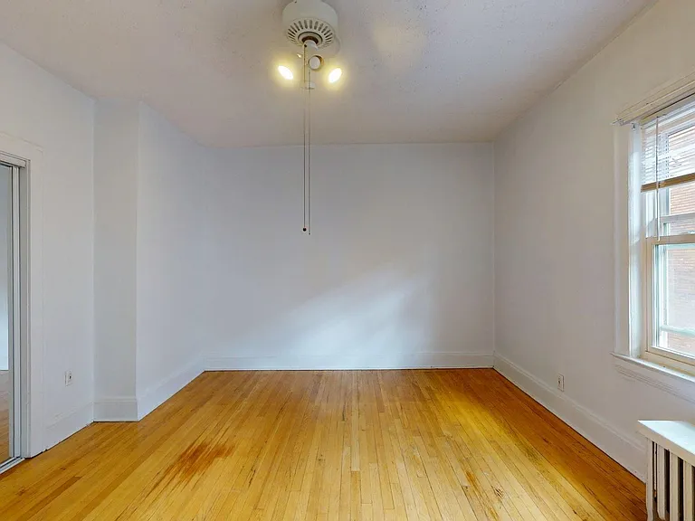 12467-12469 Cedar Rd — Photo 39