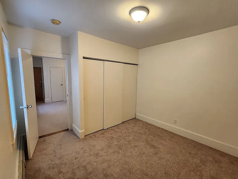 8 Adams Ct — Photo 9