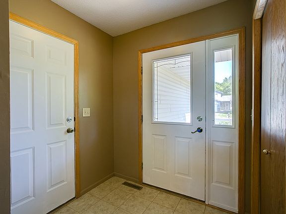 4th image of 38218 Casselberry Dr