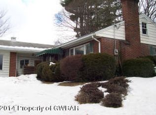 215 Ferguson Ave, Shavertown, PA 18708