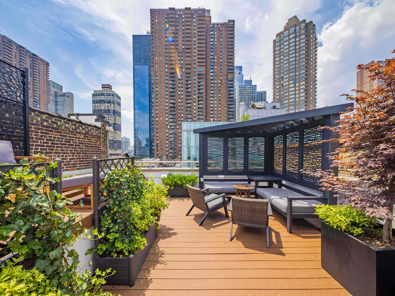 459 West 44th Street — Photo 2