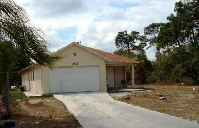 1st image of 1421 Tangerine St
