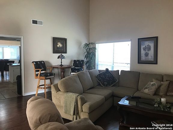 3rd image of 12706 Villa Madero St