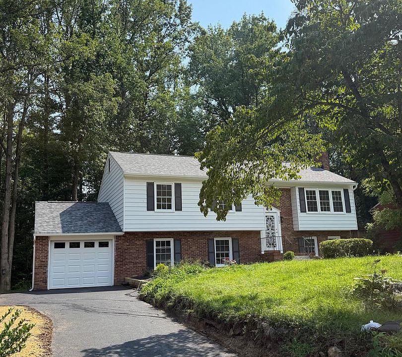 1st image of 6702 Stansbury Ct
