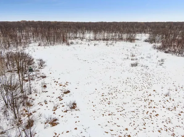Kite St, Isle, MN 56342