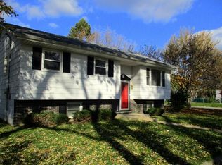 2926 Gilead Ave, Zion, IL 60099