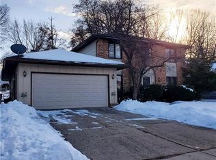 3104 Valdez Dr, Des Moines, IA 50310