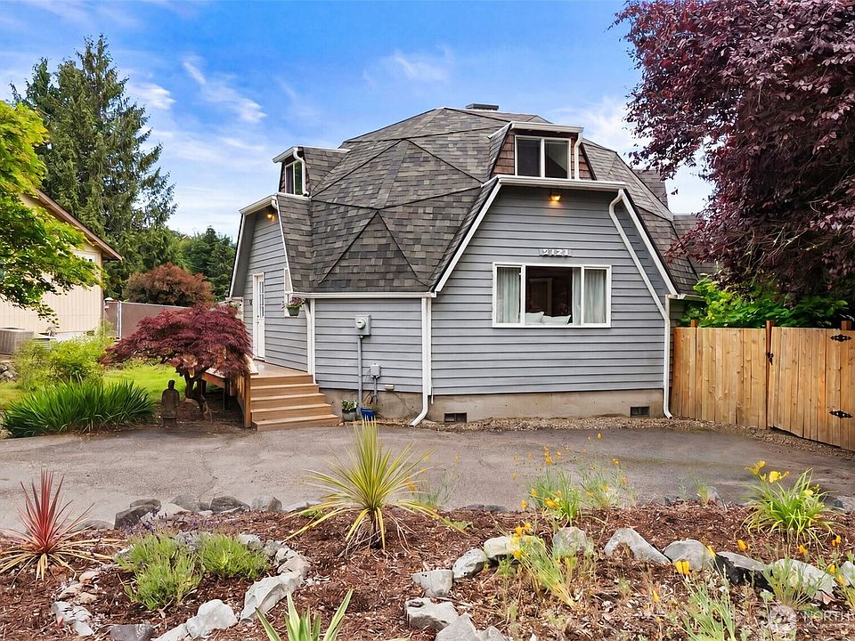 1st image of 5121 Viewridge Drive SE