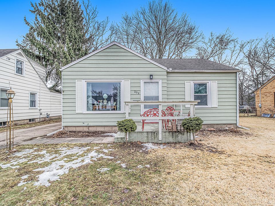 1st image of 202 Pleasantview Dr