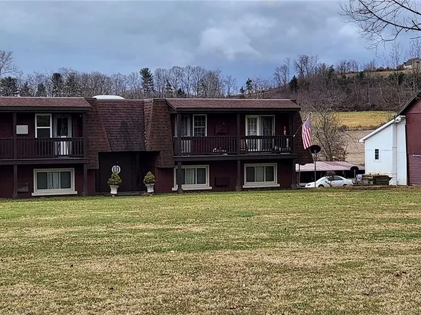 170 Archway Dr, New Alexandria, PA 15670