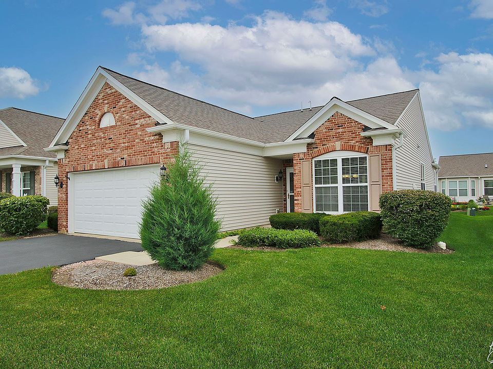 1st image of 3286 Hutchinson Ln